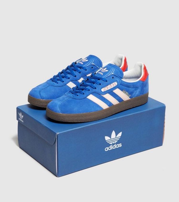 adidas Gazelle Super size? London to Manchester Pink